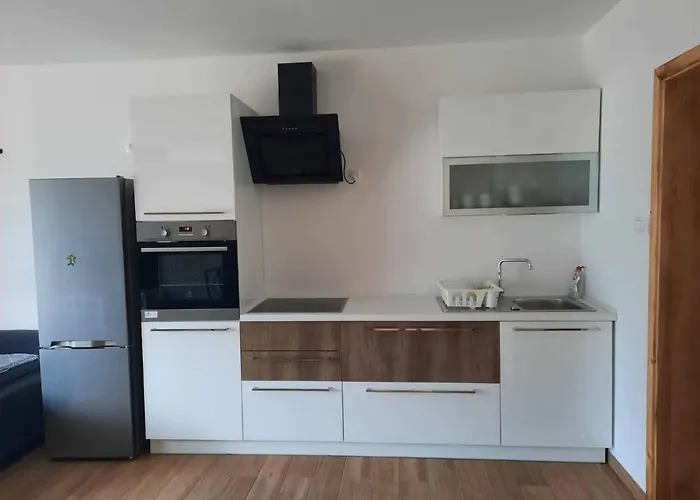 Apartma Maks & Anita * בובק