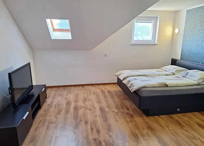 Apartma Maks & Anita Бовец